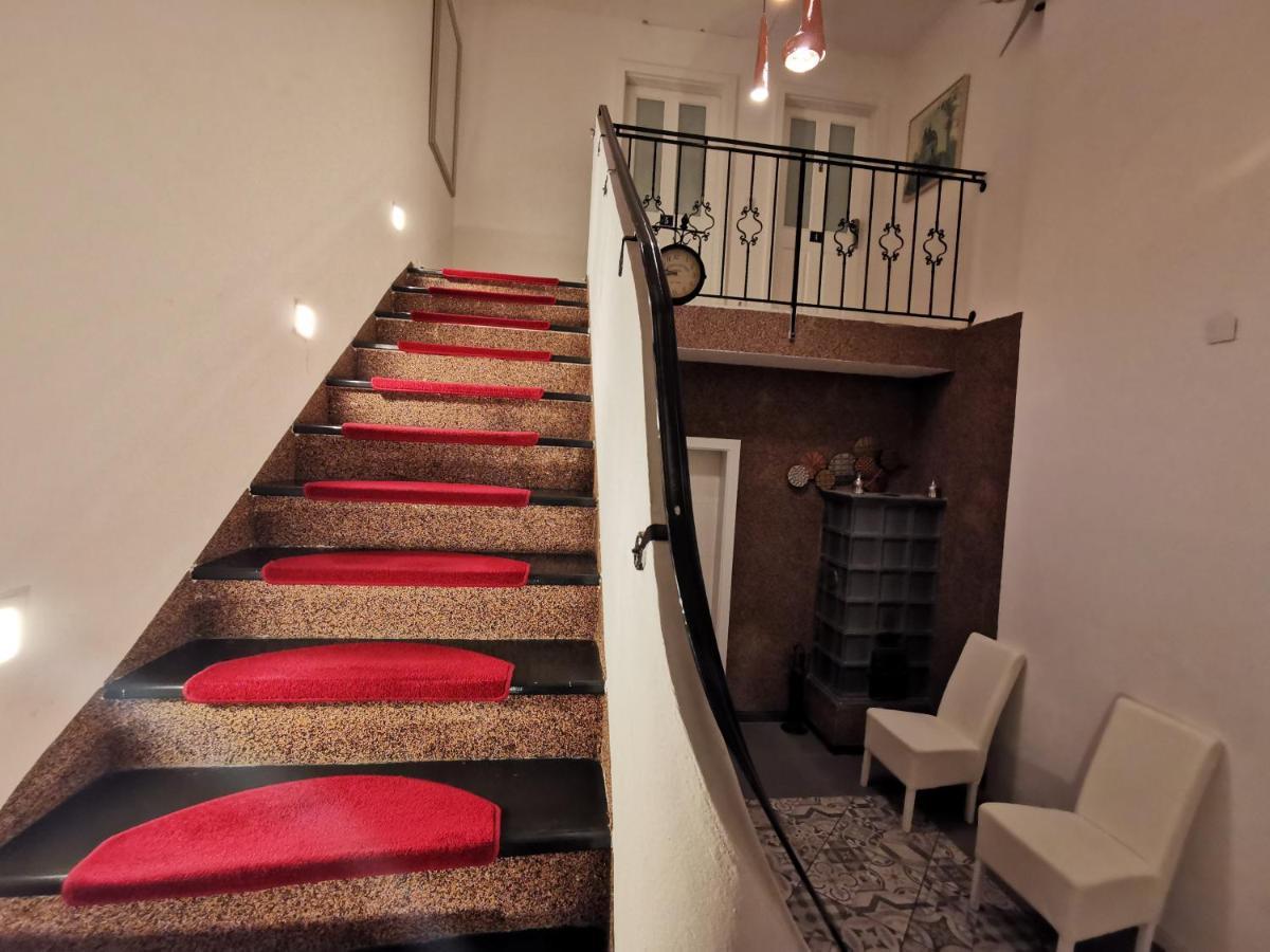 Pension Foehrenhain Gerasdorf bei Wien Esterno foto